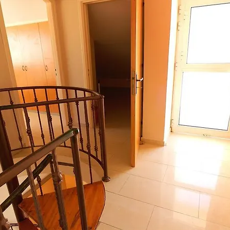 Panikos I Apartman Lárnaka