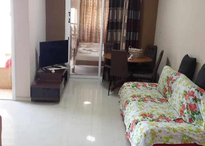 アパート Panikos I *