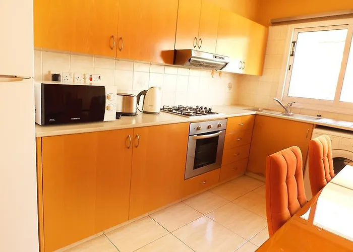 Apartamento Panikos I *